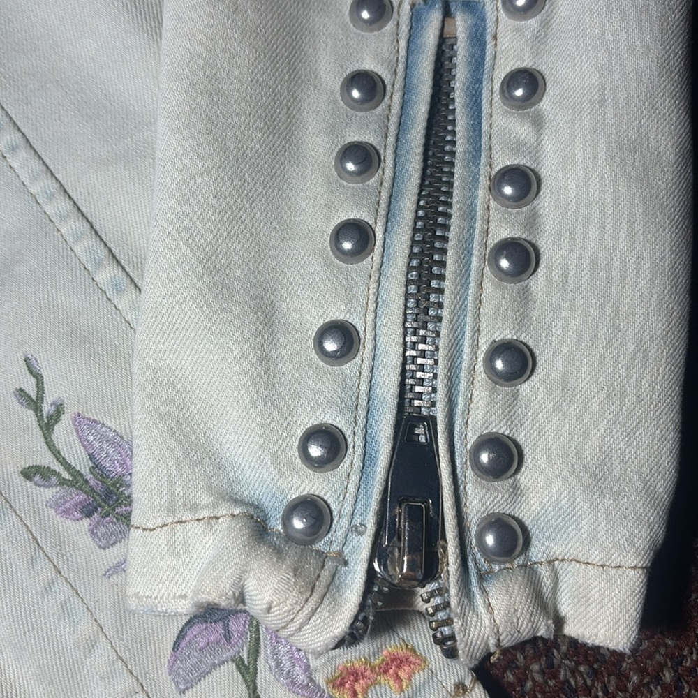 Montanaco Floral Embroidered denim moto Jacket country chic studded zip up - Picture 8 of 16
